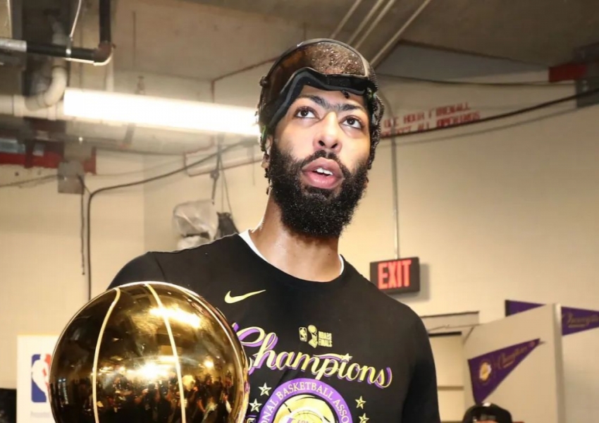 36 Points, 15 Rebounds, 4 Assists, 3 Blocks: Has Anthony Davis' Year Finally Arrived?-1
