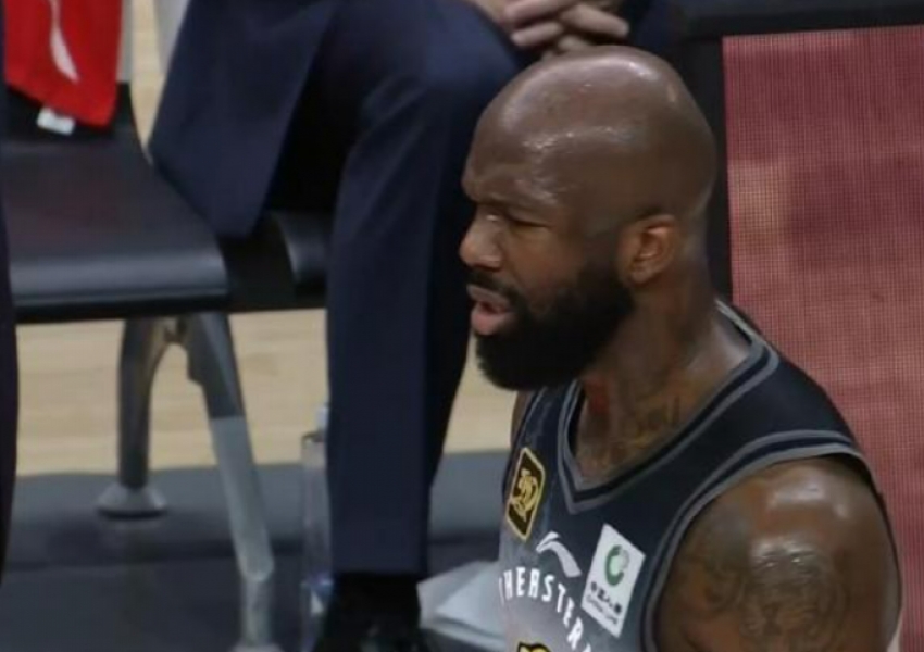 Ready for the NBA: 17 Points and 11 Rebounds Against Wang Zhelin – The Future of Chinese Basketball Dominates in the Paint-1