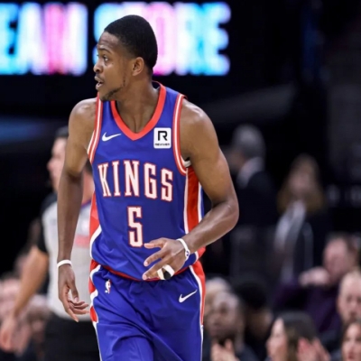 109 Points in Back-to-Back Games! De'Aaron Fox Makes History—Is He Underrated?