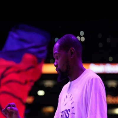 Carrying the Team: What Level is 36-Year-Old Kevin Durant Really Playing At?