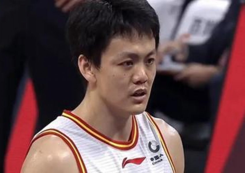 Out for the Season! Another Max Player Collapses with Injury, This Time It's Gu Quan-1