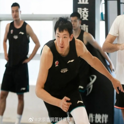 Shanghai Triumphs Over Liaoning: Wang Zhelin Returns with 13 Points in Comeback