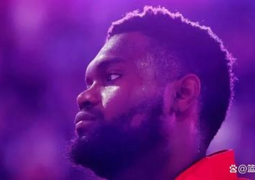 A Shocking Fall: Is 24-Year-Old Zion Williamson Really Worth Just One First-Round Pick?-2