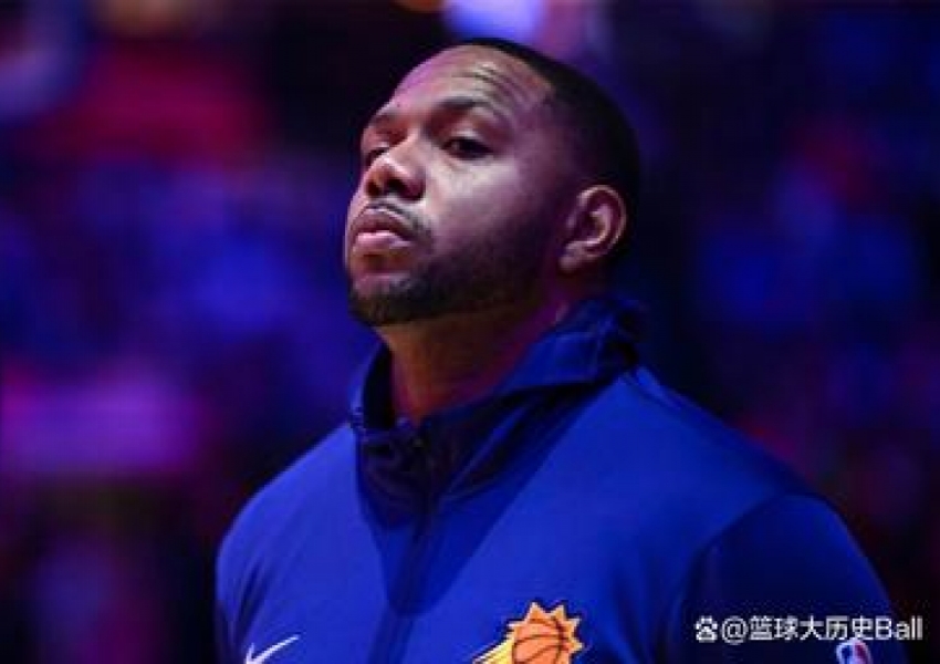 Averaging Just 5 Points: Why Has 35-Year-Old Eric Gordon Declined So Rapidly?-2