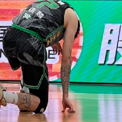 Not Again! Zhang Zhenlin Sidelined by Injury, Temporarily Withdraws from CBA Action