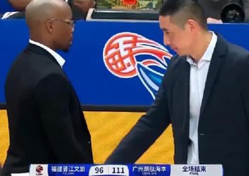 Out for Now: Guo Ailun Temporarily Sidelined as Guangzhou Prepares for a Big Signing-2
