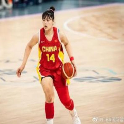 Blockbuster Trade Shakes the WNBA: Li Yueru Bids Farewell and Embarks on Her Next Journey