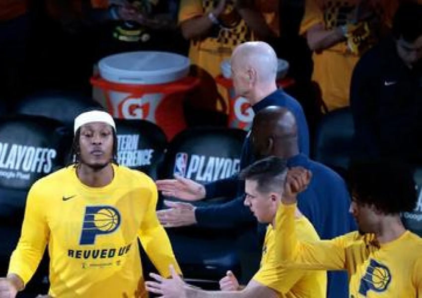Elite Stretch Big! Could Anthony Davis and Myles Turner Be the Perfect Frontcourt Duo?-1
