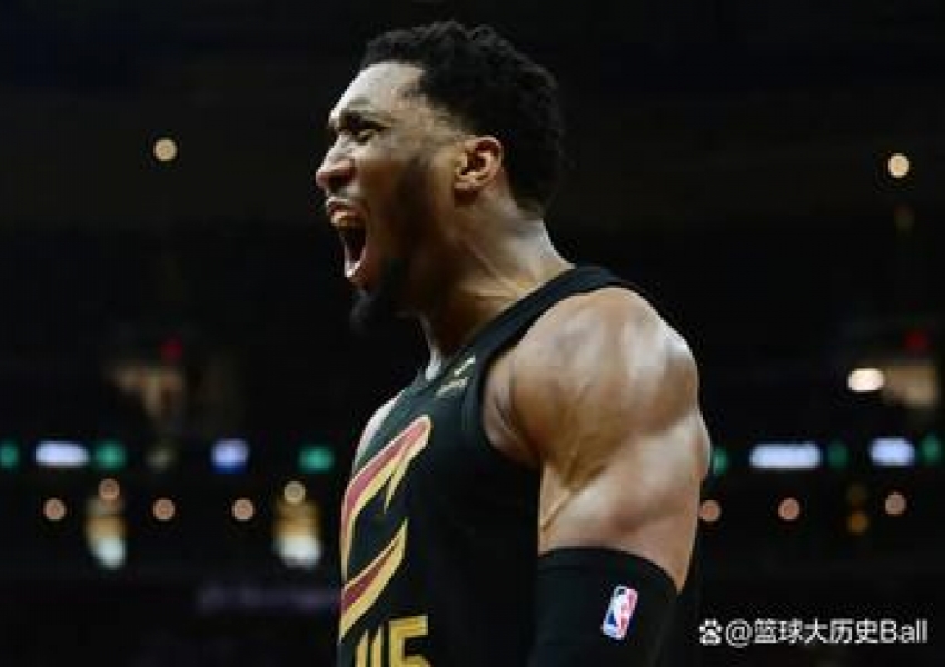 Mitchell’s Downfall: What Happened to the Once Explosive Star?-2