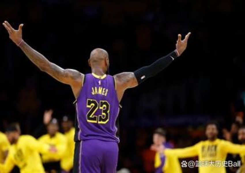 The Ageless Wonder: Just How Good Is 40-Year-Old LeBron James?-2
