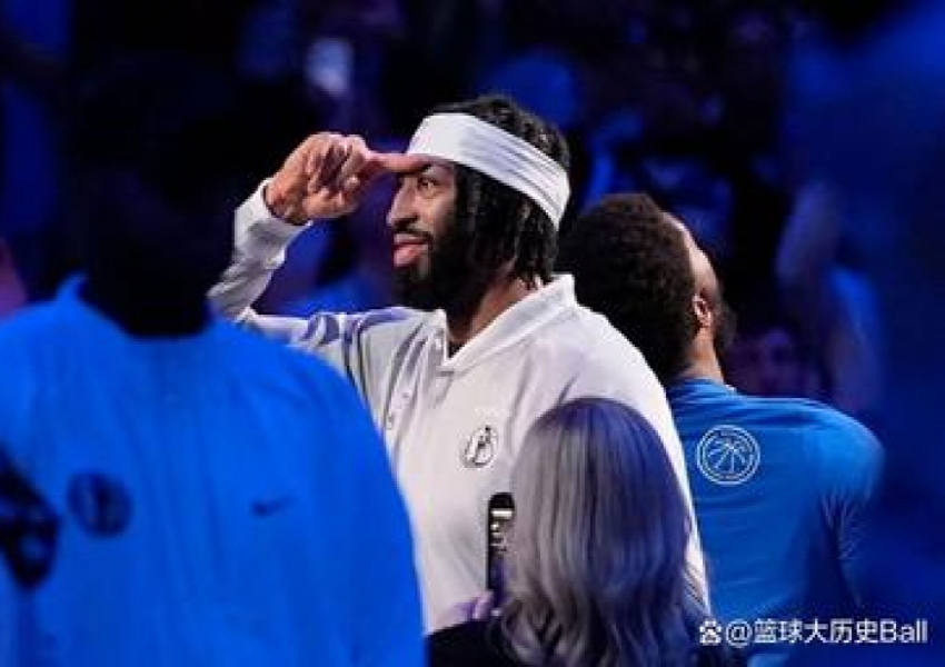 Awkward! Did Anthony Davis Just Expose the Mavericks’ Hypocrisy—and Is He Thinking About Leaving?-0