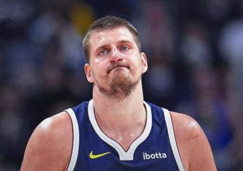 135 + 37 + 32 and 0 Wins: Could the Best Player Alive Miss the Playoffs?-0