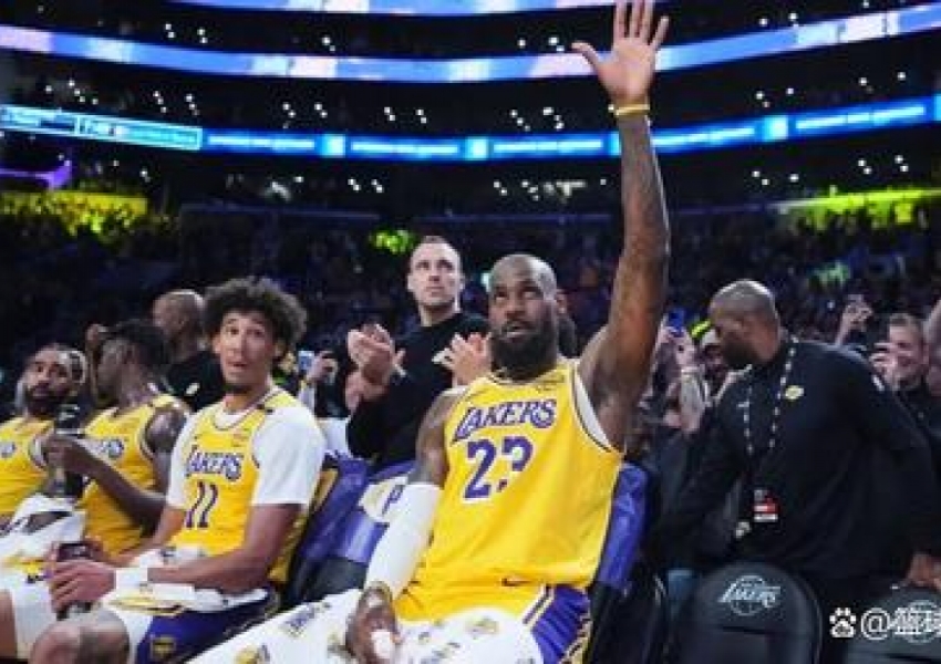 24+8+8 Per Game! How Should We Evaluate 40-Year-Old LeBron James?-2