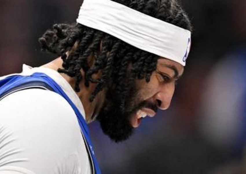 34+15+5! Davis' Historic Game Lands Him in Mavericks' Lore, Can Dallas Achieve a "Black Eight" Upset?-2