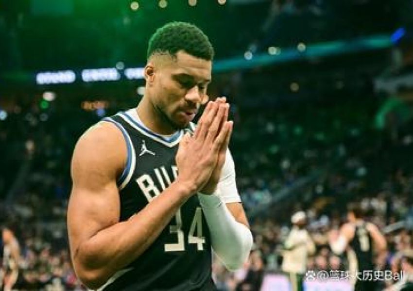 Farewell Milwaukee: The Bucks Are Stuck, and Giannis' Next Chapter Awaits-0