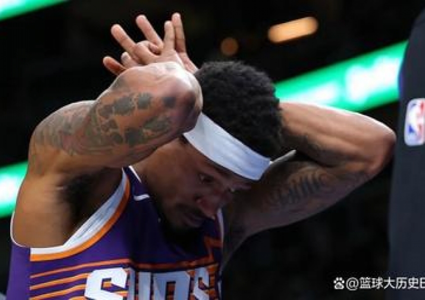 Scoring Just 1 Point! What’s Going On with Bradley Beal This Season?-0
