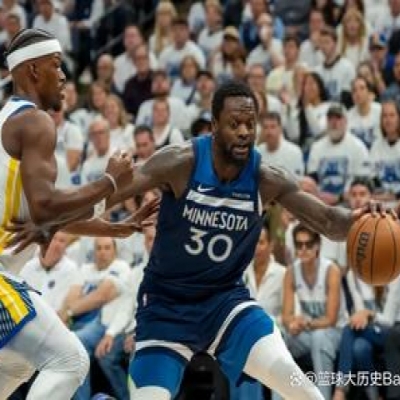 Transformed and Unstoppable: Just How Dominant Is Julius Randle in This Year’s Playoffs?