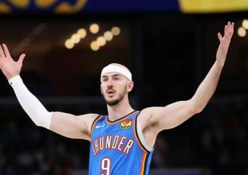 Win-Win Trade! Just How Valuable Has Alex Caruso Become in the Playoffs?-2